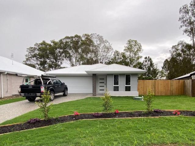 Experience Relaxed Coastal Living in Beautiful Donnybrook