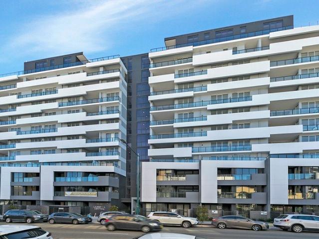 Experience the Height of Executive Urban Living