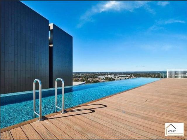 Experience the perfect blend of modern comfort and everyday convenience in this beautifully presented apartment