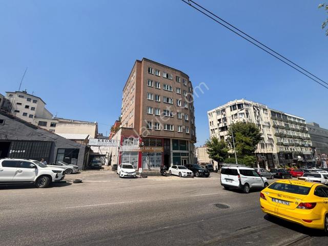 Expert'ten İnönü Caddesi Üzerinde Satılık 3+1 Daire