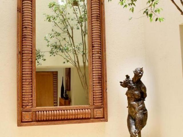 ¡Explora el lujo en una Exclusiva Zona Residencial!