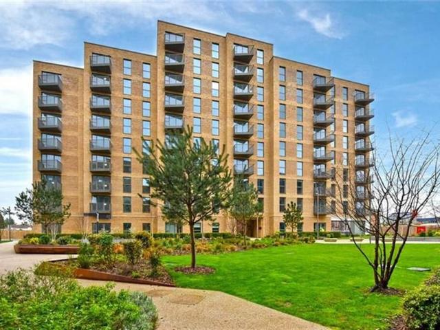 Exploration Way, Slough SL1, 2 bed flat to rent, £1,820 pcm | PrimeLocation