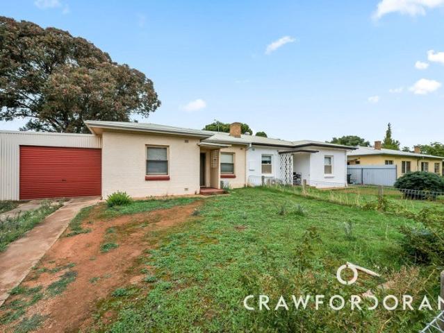 Explore Exciting Potential in Elizabeth Grove