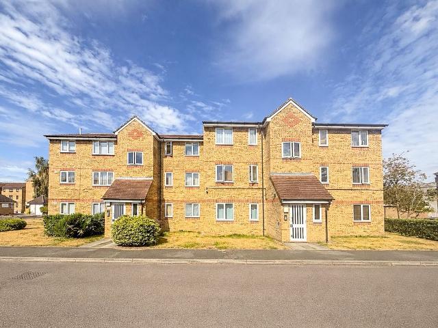 Explorer Drive, Watford WD18, 1 bed flat to rent, £1,150 pcm | PrimeLocation