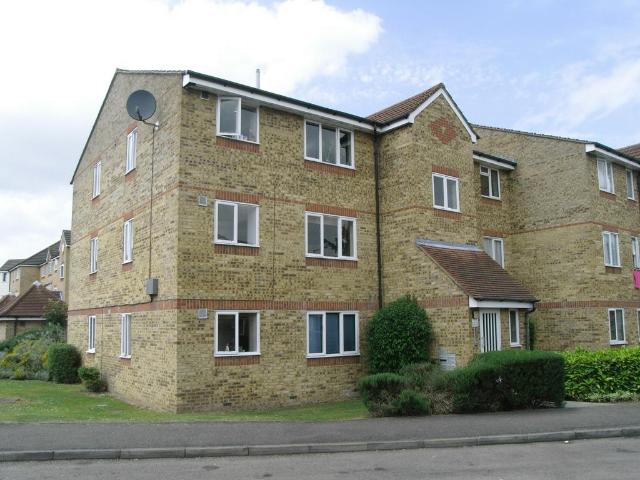 Explorer Drive, Watford, WD18 Studio to rent £1,000 pcm £231 pw