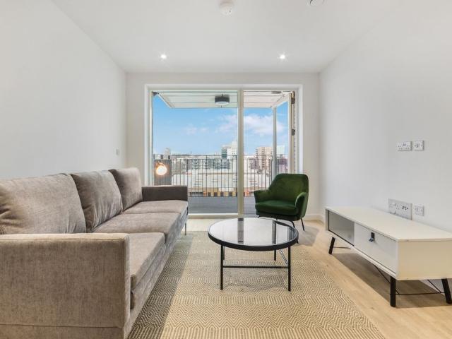 Explorers Wharf, Thomas Road E14, 1 bed flat to rent, £2,037 pcm | PrimeLocation
