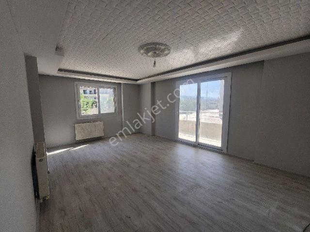 Expo Park Sitesi'nde Geniş Ve Kullanışlı 3+1 Zemin Kat Daire