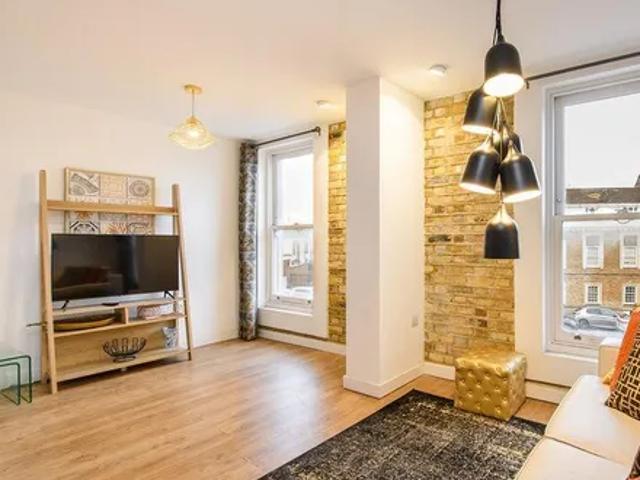 Express Tavern, 56 Kew Bridge Road, London, TW8 0EW, United Kingdom | 1 bed apartment for rent #138694076 | Rentberry