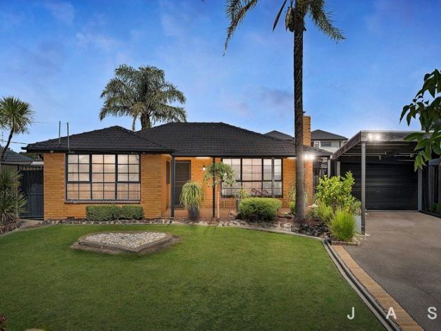 Spacious Family Living, Close To Everything Convenience