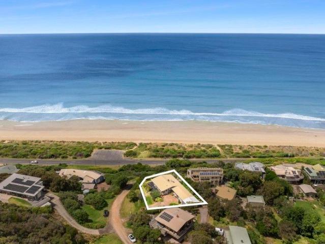 Luxurious coastal living with stunning ocean views