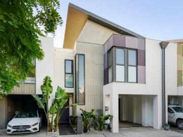 A Bayside Sanctuary with Space, Style and Serenity