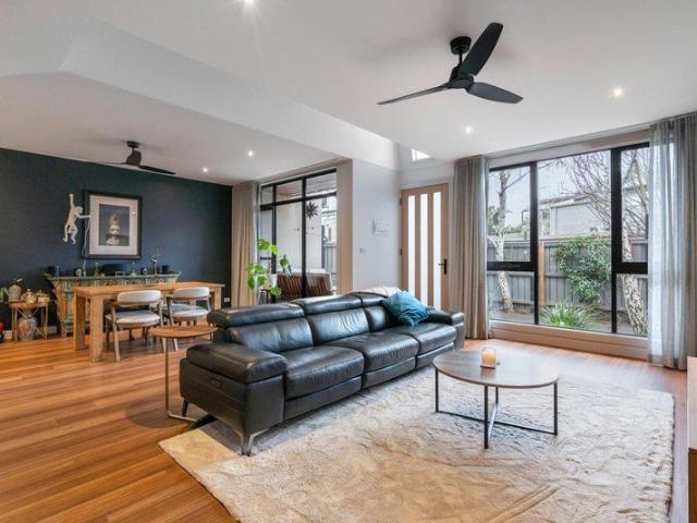 Stylish, low maintenance living with no body corporate fees