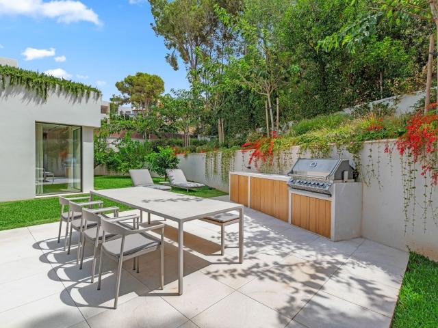 Exquisita Villa de Lujo Moderna en Portals Nous Ubicación: P. 670m² Portals Nous