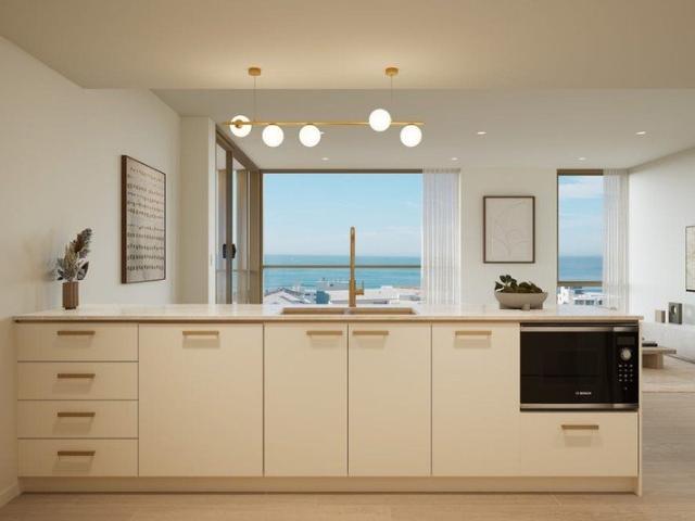 Exquisite 4 Bedroom Penthouse with Captivating Ocean Views