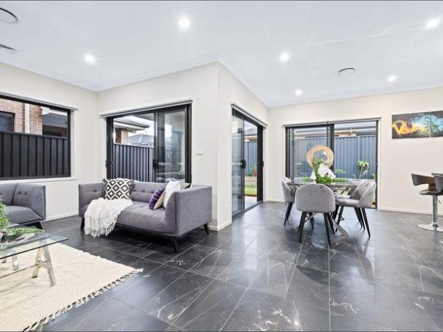 Exquisite, Contemporary and Modern Family home