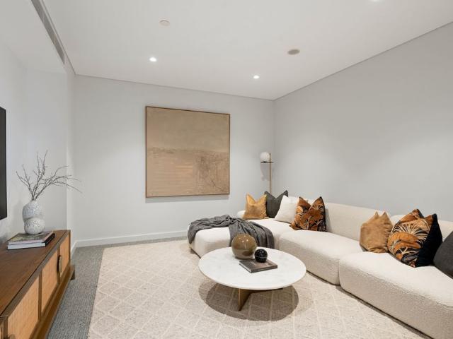 Exquisite Brand New Luxury Living