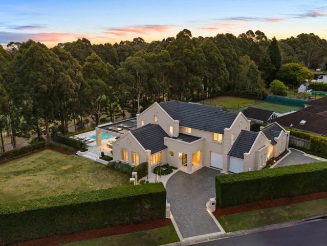 Exquisite Estate On the 14th Fairway