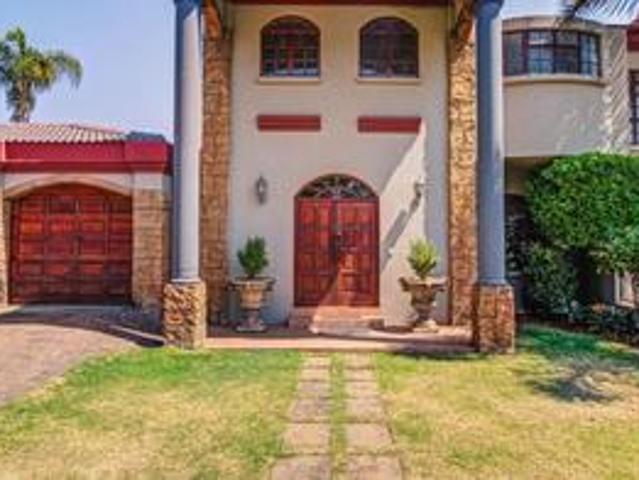 exquisite four bedroom house on the.