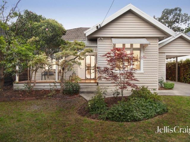 Exquisite family haven in prized locale