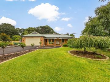 Gisborne, Macedon Ranges, Victoria - Garden