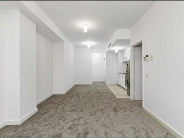 Exquisite One Bedroom Apartment in East Perth