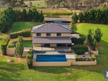 Exquisite Lifestyle Living