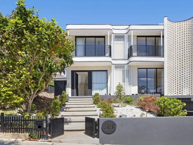 Exquisite Luxury Residence for Lease