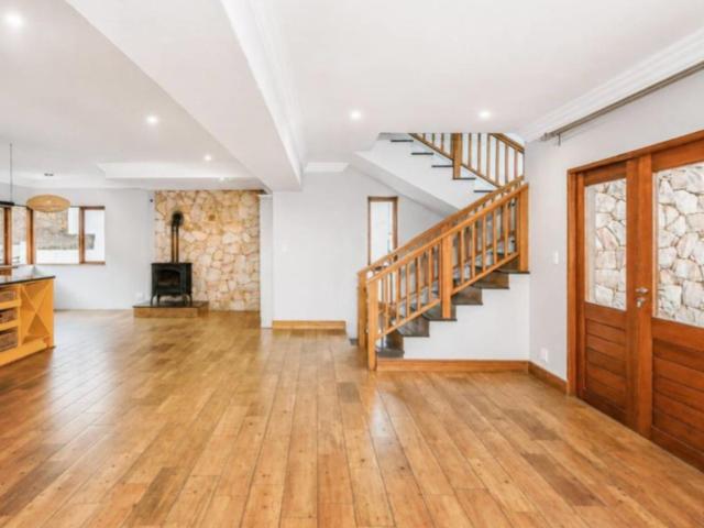Exquisite Nature Estate Solar Powered Triple Storey Mansion