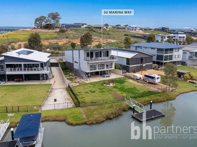Exquisite Waterfront Living Unwind in Style