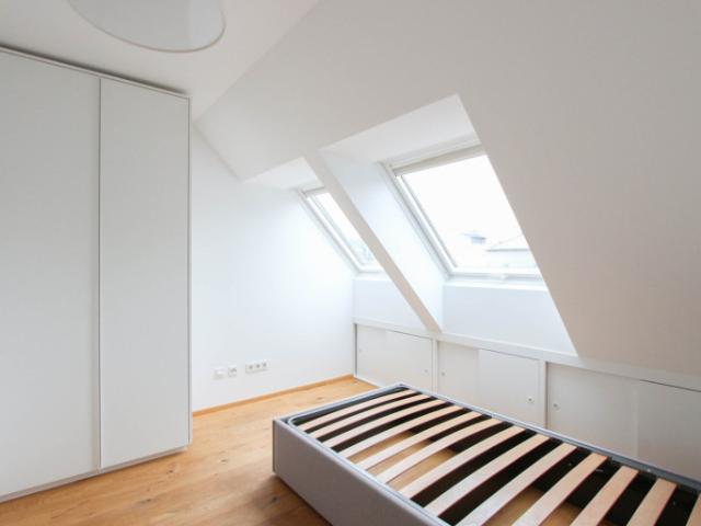 Exquisite und moderne DG Wohnung mit Terrasse beim Belvedere