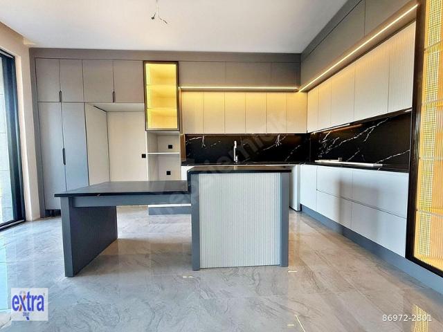 EXTRA ZİRVE500m2 GENİŞ BAHÇELİ ULTRA LÜKS VİLLA FIRSATI
