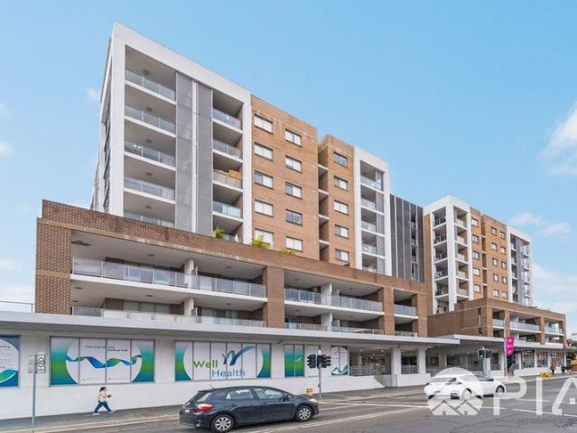 Extra size balcony two bedroom apartment in Merrylands