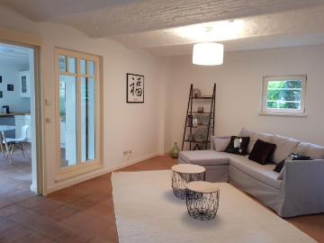 Extraordinary apartment in Frankfurt Eckenheim with terrace and garden view, Frankfurt Amsterdam Apartments for Rent