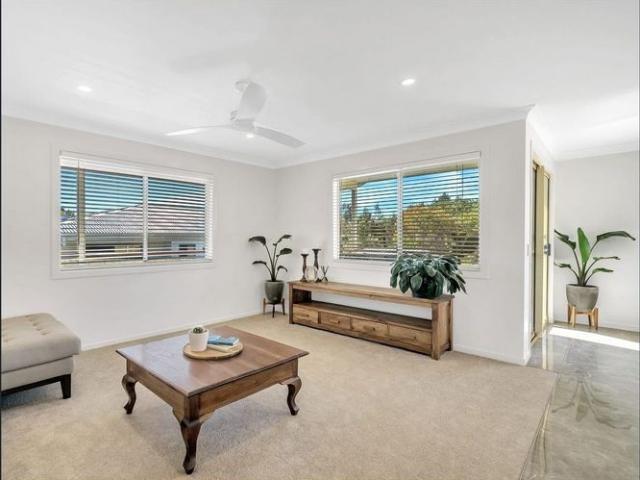 EXTRAORDINARY ARRAWARRA HEADLAND