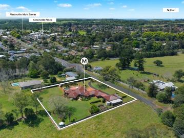 Extraordinary hinterland sanctuary with award winning home