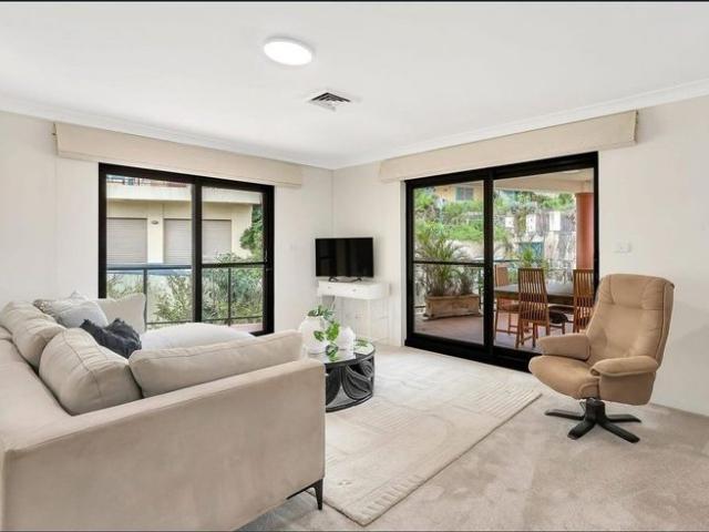 Extraordinary House Like Scale | 4 Bed + Study Penthouse | Water Views