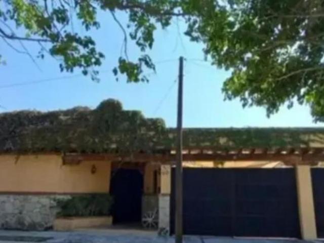 EXTRAORDINARIA CASA EN REMATE EN AV. BUGAMBILIAA, BRISAS DE CUAUTLA, CUAUTLA, MORELOS