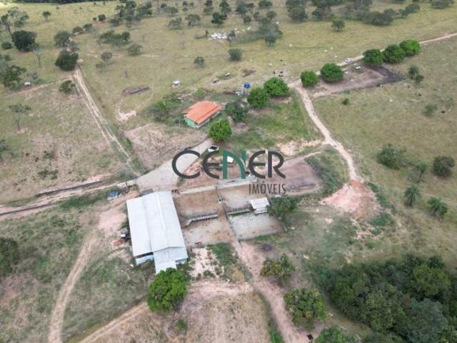Extraordinária fazenda de302 ou 450 ha nas margens MG 050 em Divinópolis MG
