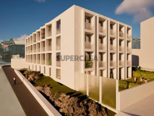 Extraordinário Apartamento T4 na Praia de Leça da Palmeira