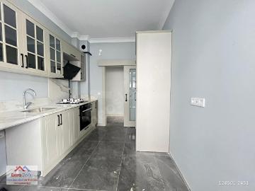 EXTRAİNCESU CAD.ÜZERİ KIZILAY 5DK SATILIK 1+12+1 DAİRELER