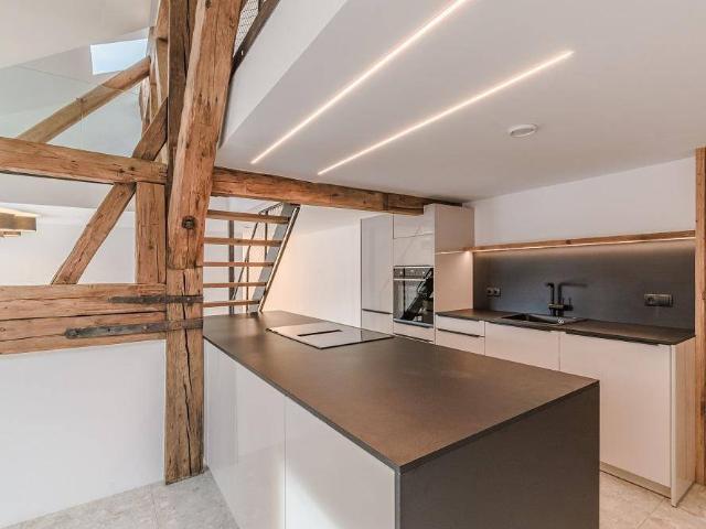 3 Zimmer Dachgeschoss Maisonette mit Südwest Terrasse Top 17