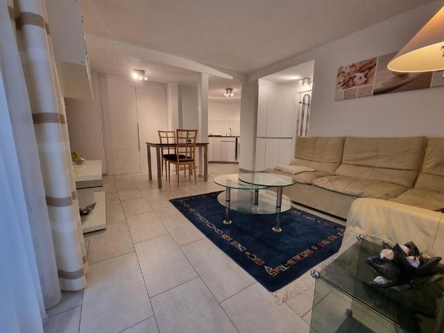 Extravagante, möblierte 2 Zimmerwohnung an sonniger Lage