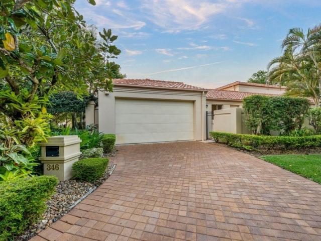 EXTREMELY RARE, 4 BEDROOM,ONE LEVEL DETACHED HOME