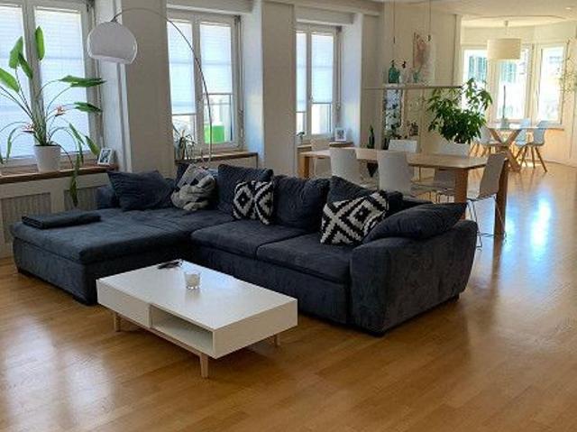 Exzellente 4.5 Zimmer Wohnung im Herzen der Schaffhauser Altstadt