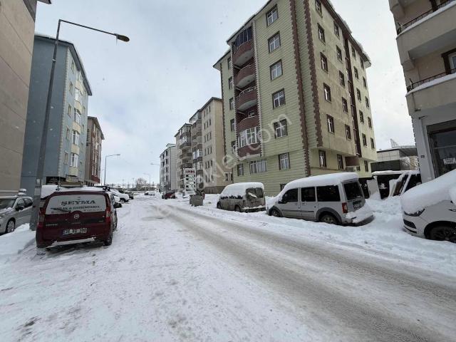 Şeyma Emlaktan Çok Uygun Fiyata Satılık Merkezde 3+1daire