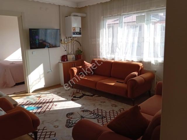 Şeyma Emlaktan Satılık Yeşilkart Tokide Full Yeni Tadilatlı 2+1daire