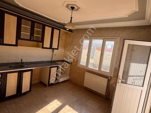 Eymen Emlaktan Yıldırım Mh. 3+1 Kiralık Doğalgazlı Daire