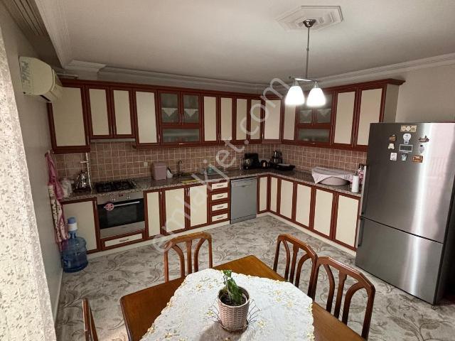 Eymen Emlaktan Öğretmenler Evi Civarı Satılık 180 M2 Arakat Doğalgazlı Daire