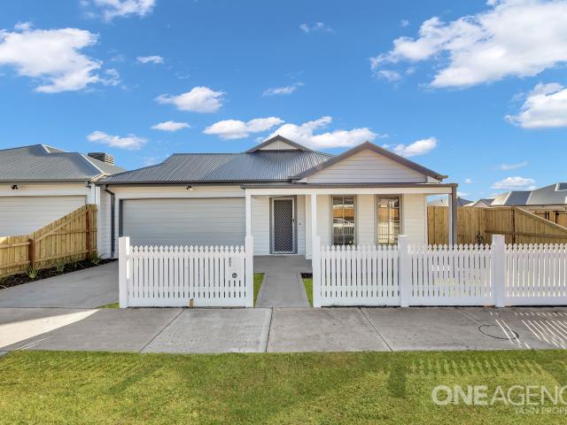 Eynesbury 805 Eynesbury Road