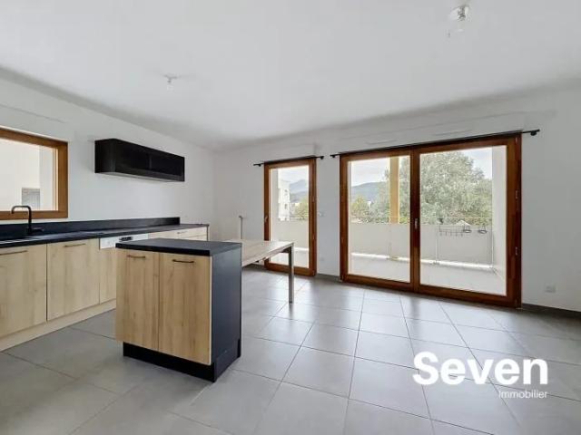 EYBENS Appartement